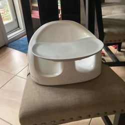 Bumbo With Tray And Table Chair Straps