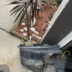 yahmaha Lower Unit 115hp 2 Stroke 20in Shaft 