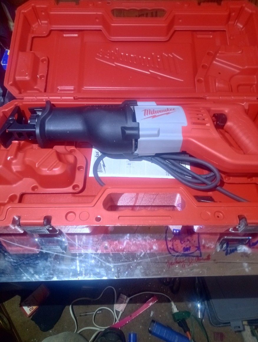 Brand New Milwaukee Sawzall