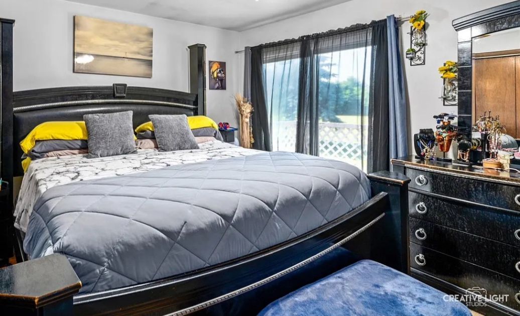 King Bedroom Set - BEST OFFER