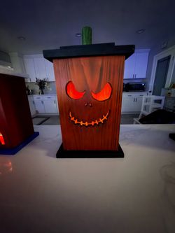 Halloween pumpkin lanterns