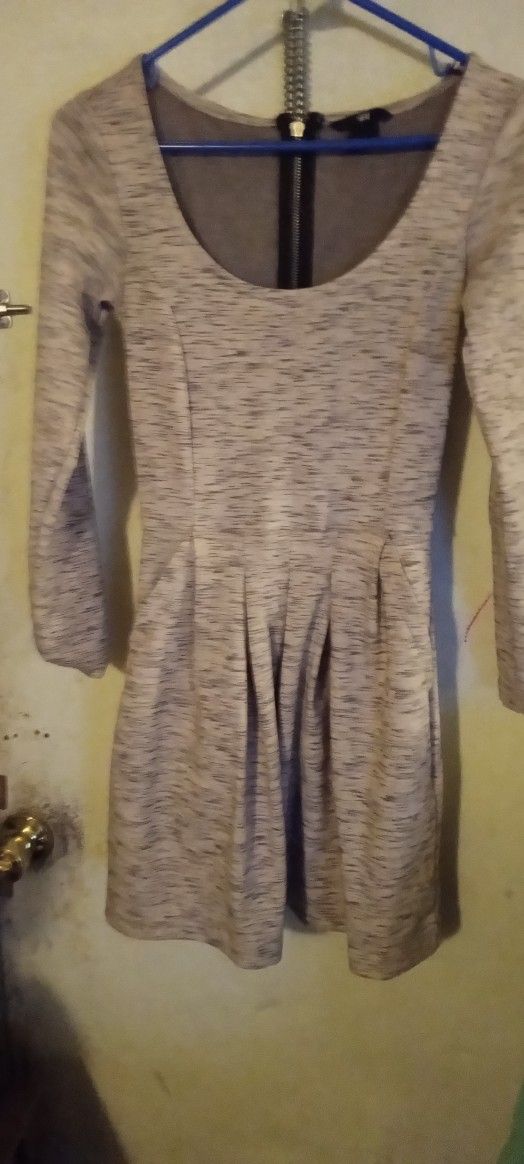 H&M Pink And Gray Long Sleeve Dress