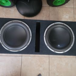 12W6 JL Audio Subwoofer With Box Included