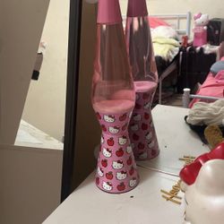 Hello kitty lava lamp