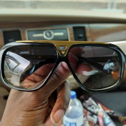Sunglasses 