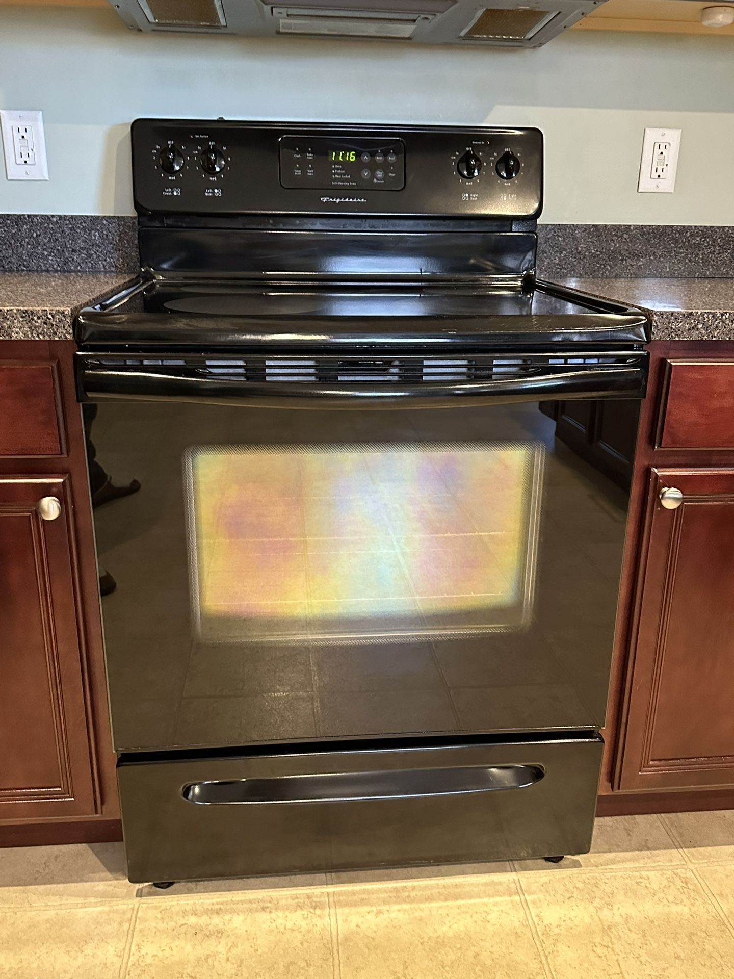 Oven - Great Condition