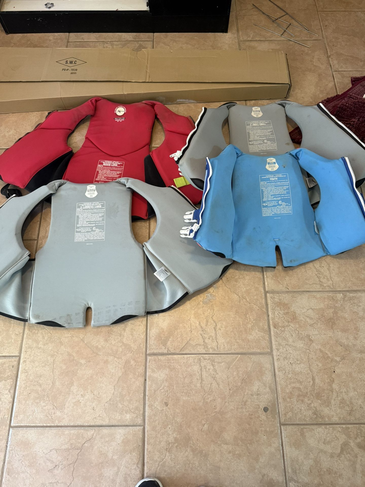 5 Life Jackets CHEAP 