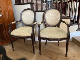 2 beautiful chairs