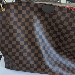 NEVER USED LOUIS VUITTON GRACEFUL MM BAG