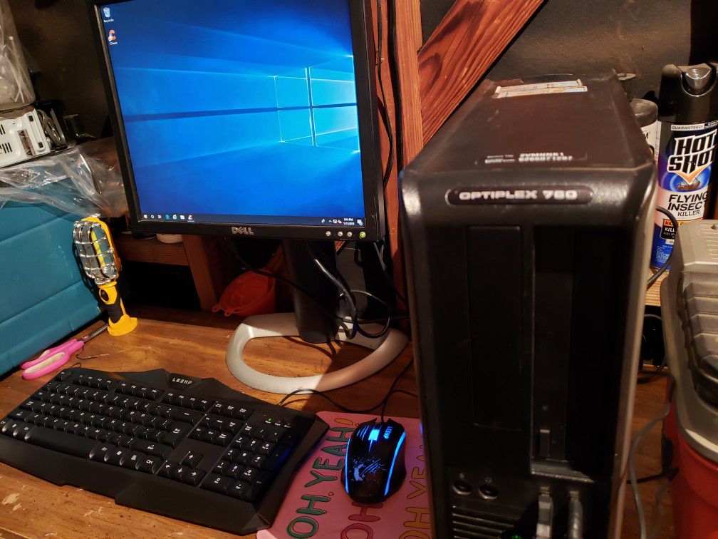 Complete computer! Dell 4gb RAM New Keyboard+ Mouse. Win10 WiFi