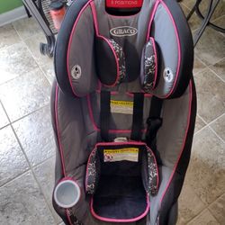 BABY CAR SEAT 