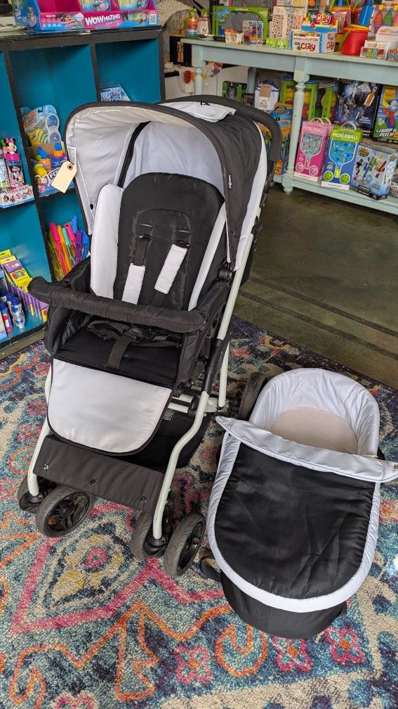 Babies R Us Single Bassinet Stroller