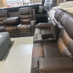 NEW SOFA AND LOVESEAT RECLINER BROWN 