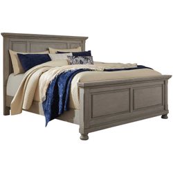 Ashley Lettner Panel Bed