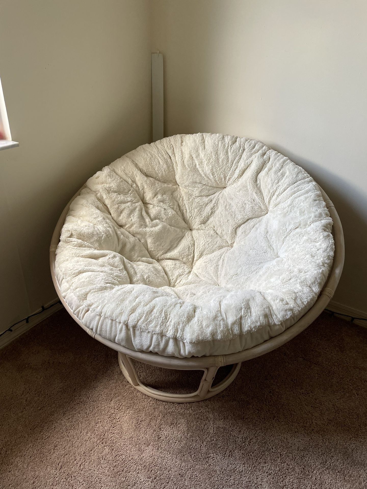 Papasan white chair cushion