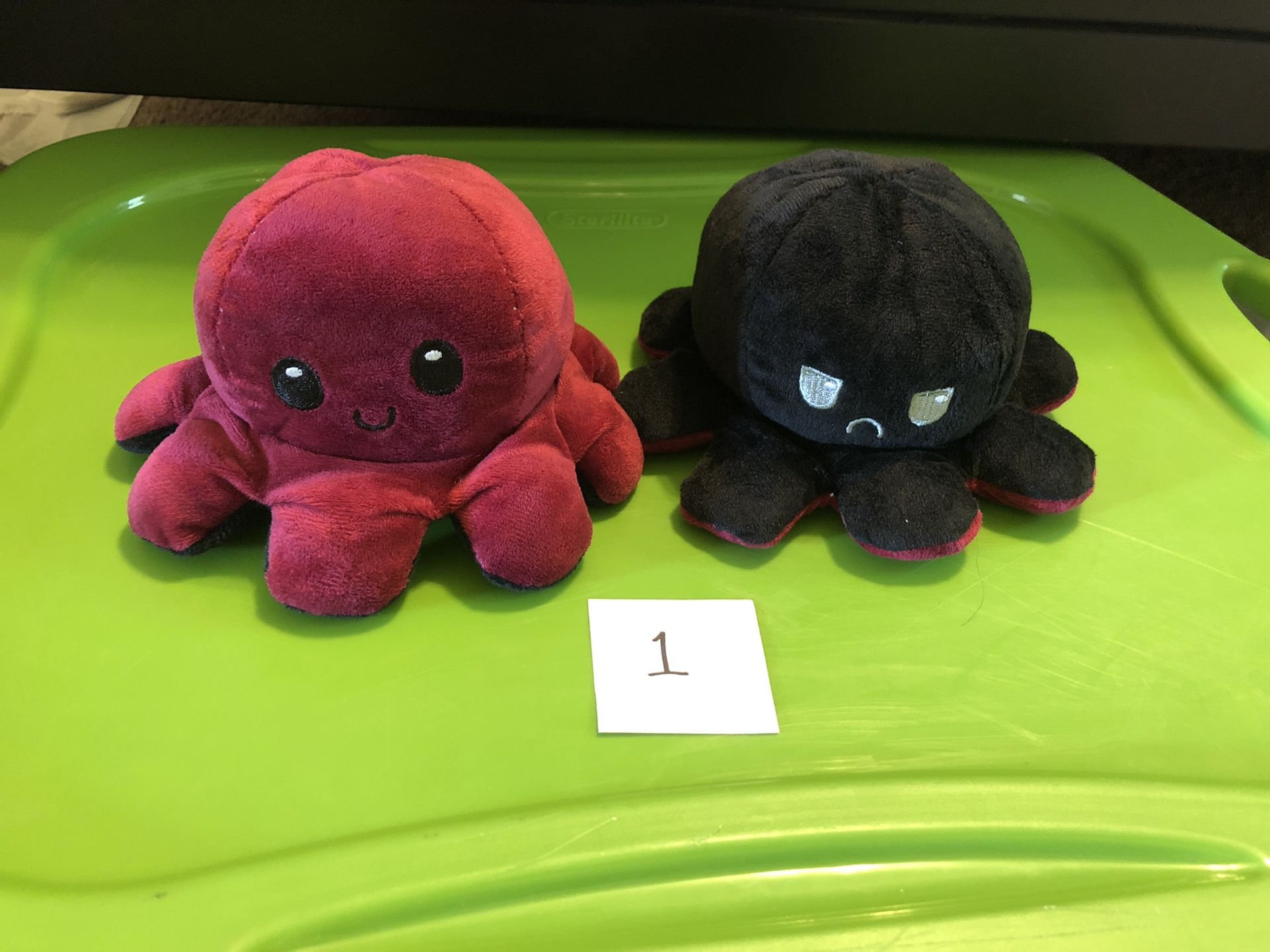 Reversible Emotional Octopus