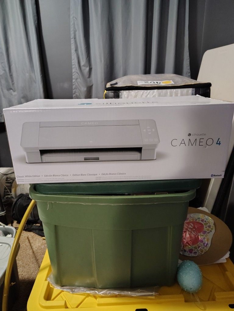 Cameo 4