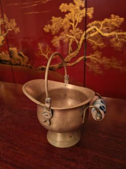 1 Vintage Solid Brass Sugar Bowl with Delft Blue&White Ceramic Handle