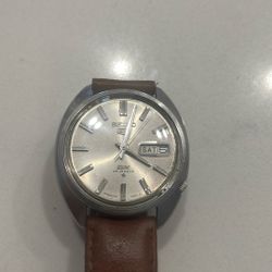 Vintage Seiko5 Men’s Wristwatch