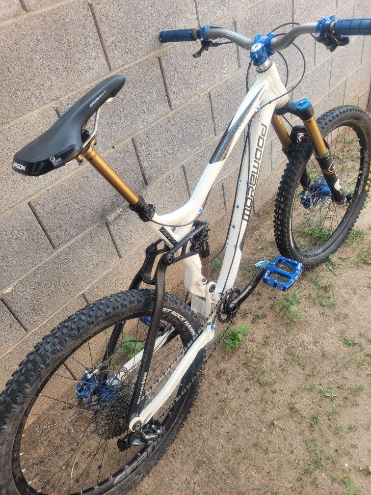 Morewood Jabula Heavily Upgraded MTB