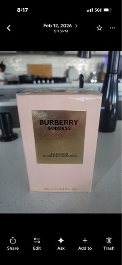 Burberry eau de perfum 3.3 oz