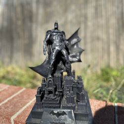 Batman Arkham Knight Gotham City Limited Light Up Statue Limited Edition