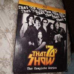 THAT 70'S SHOW THE COMPLETE SERIES  LIKE NEW !!!! ONLY FOR  $60.00