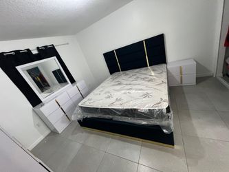Juego De Cuarto QUEEN En Venta Nuevo