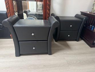 Full size Black bedroom set