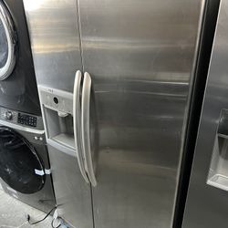 KENMORE SIDE BY SIDE REFRIGERATOR