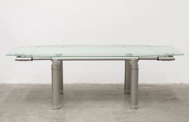 Miniforms Glass Extendable Dining Table – Telescopic Design