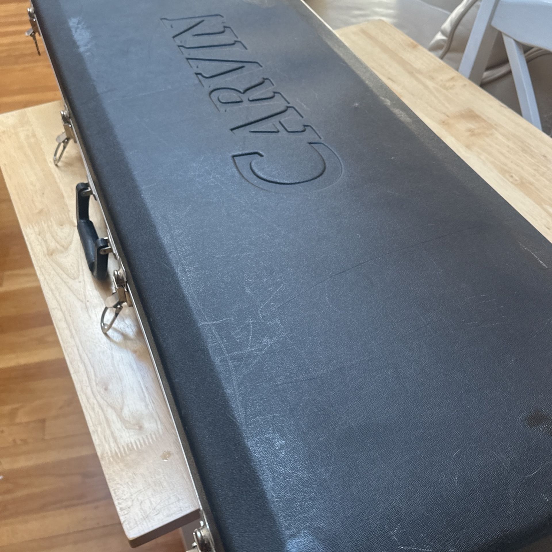 Carvin Hard Guitar Case