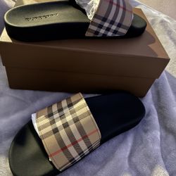 burberry slides 