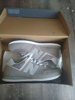 Classic new balance size 12
