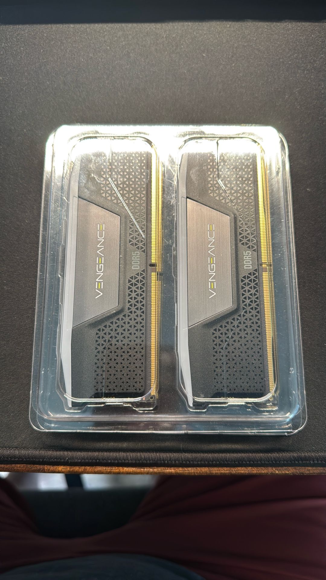 64GB Corsair DDR5 6000Mhz WITH RGB