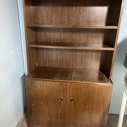 Shelf cabinet