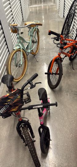 Lot Of 4 Bicycles