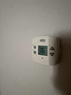 Bryant Thermostat