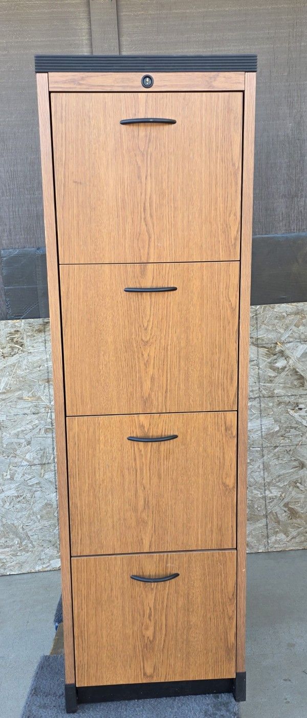 WOODEN 4 DRAWER FILE CABINET.