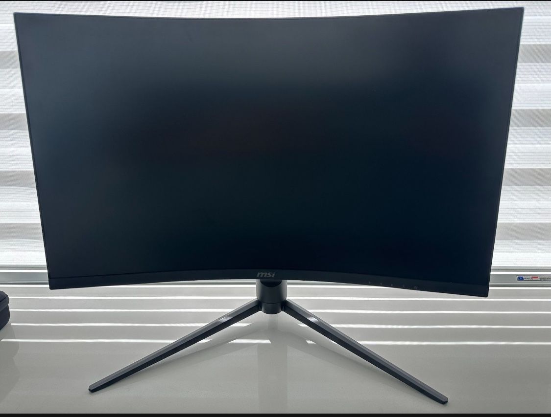 MSI - Optix 27" LED Curved FHD FreeSync Monitor - Optix G271CP - Black 