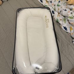 Dockatot Deluxe 