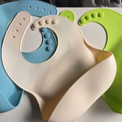 Baby Bibs (4)