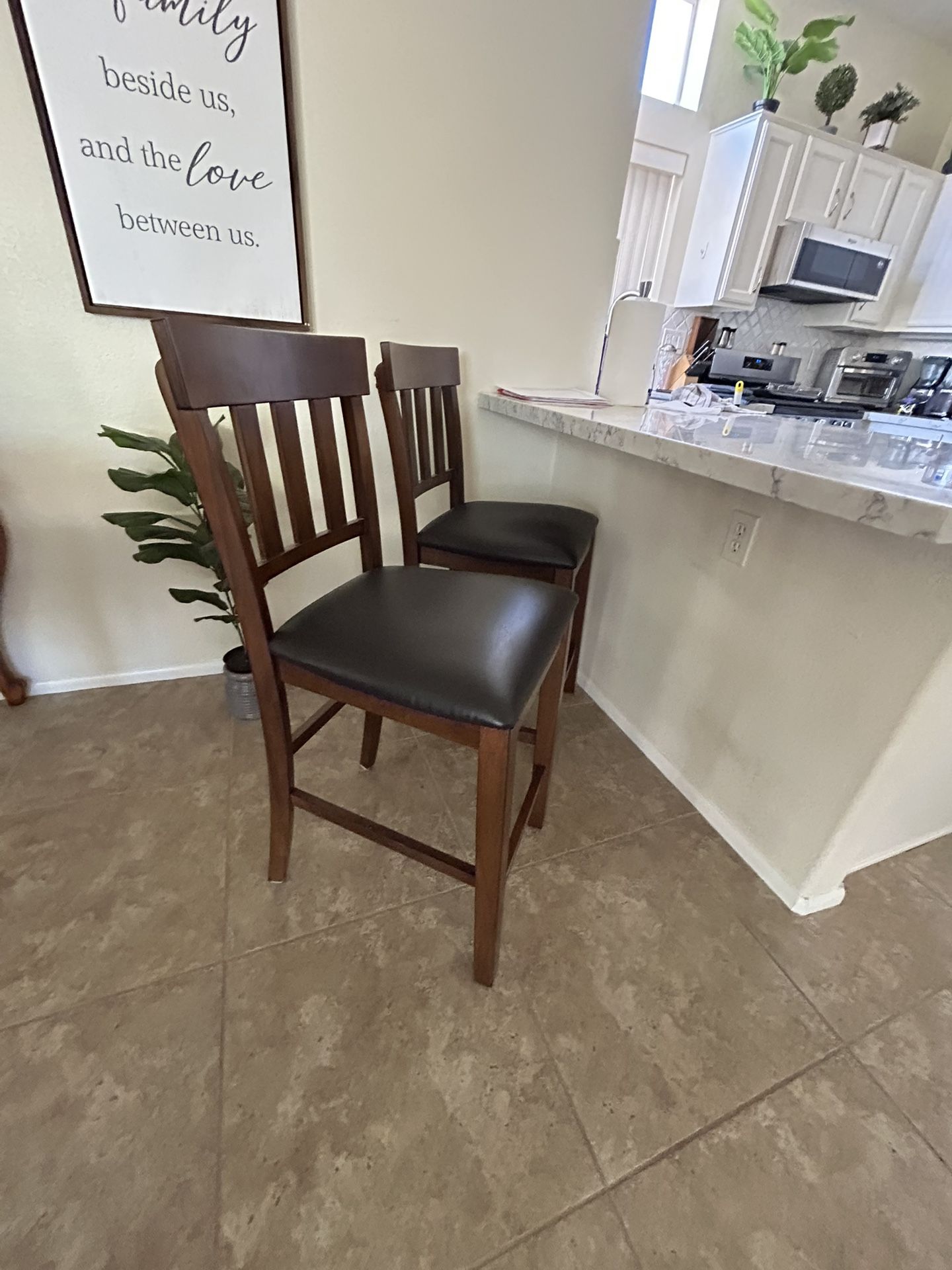Counter height, barstools, 24 inch seat