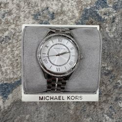Michael Kors Silver Woman’s Watch With Crystals 