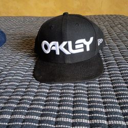 Oakley Snapback Hat 