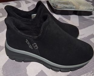 WOMEN'S SIZE 6 BLACK SKECHERS EASY GOING- MODERN HOUR SUEDE HANDS FREE SLIP INS