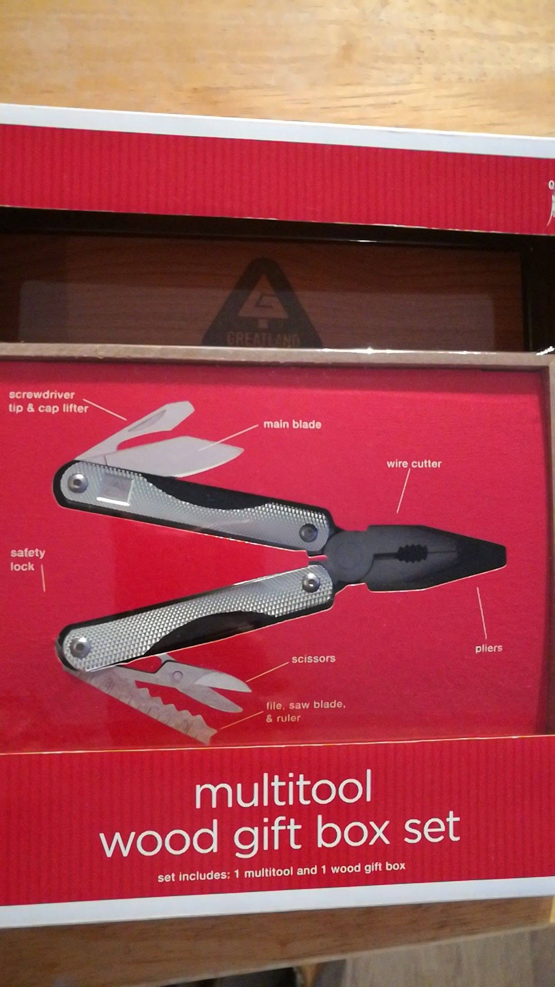 NEW.... Multi Tool Wood Gift Set