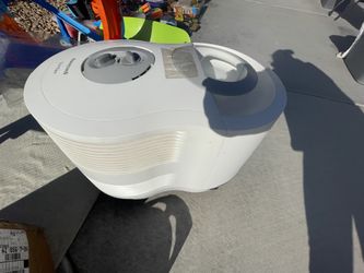 Humidifier And New Filters