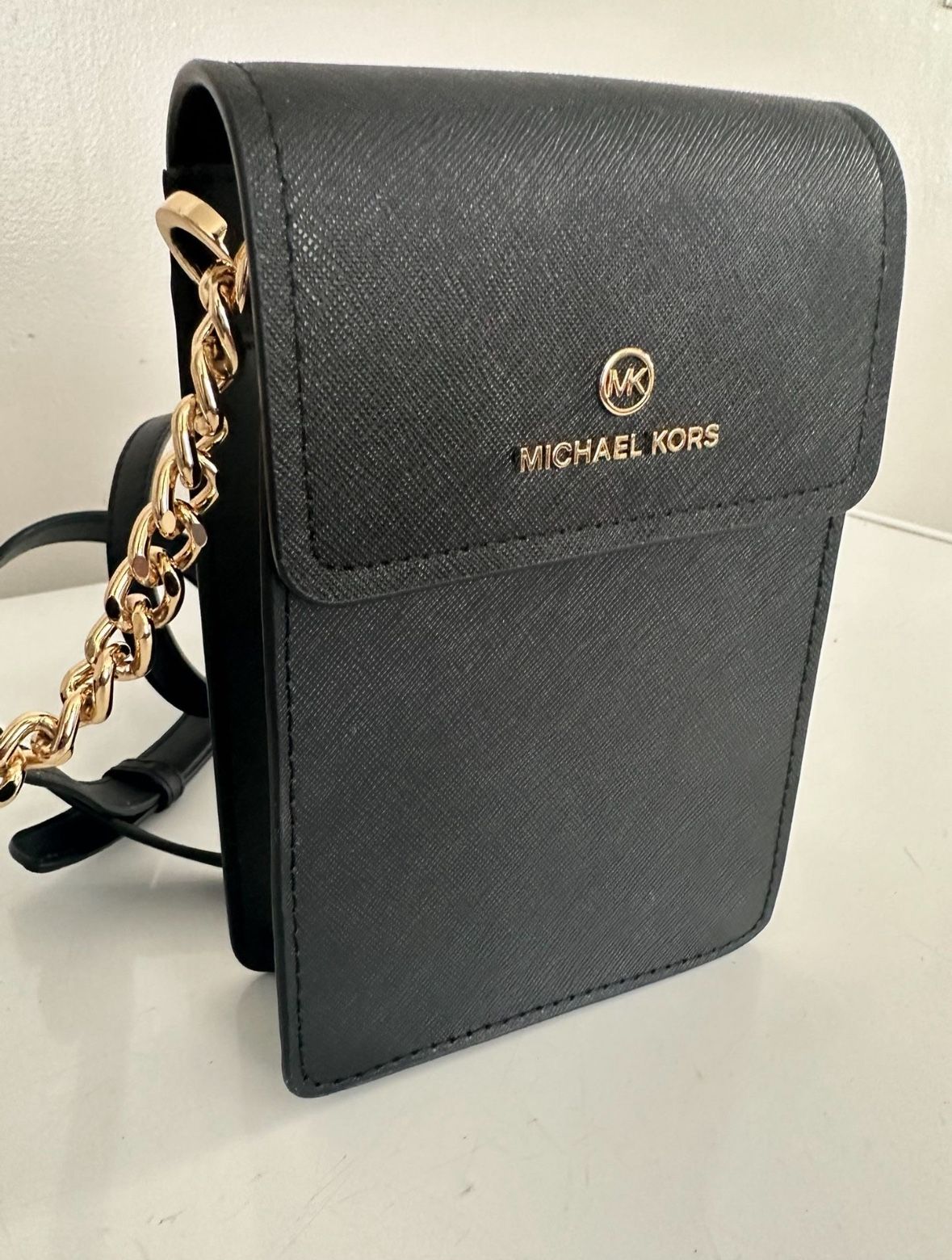 Michael Kors Jet Set Charm Crossbody