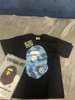 BAPE TEE SIZE M 75$ BRAND NEW